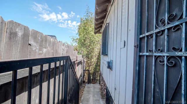 525 25Th, San Diego, CA 92102