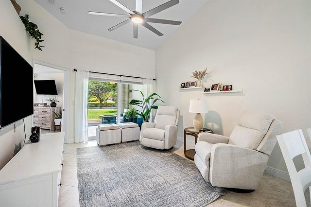 15116 W Tranquility Lake Drive, Delray Beach, FL 33446