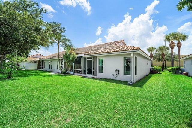 15116 W Tranquility Lake Drive, Delray Beach, FL 33446