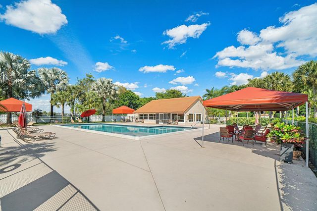 15116 W Tranquility Lake Drive, Delray Beach, FL 33446