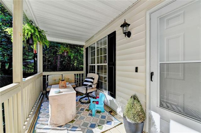 16 River Oak Court, Dawsonville, GA 30534