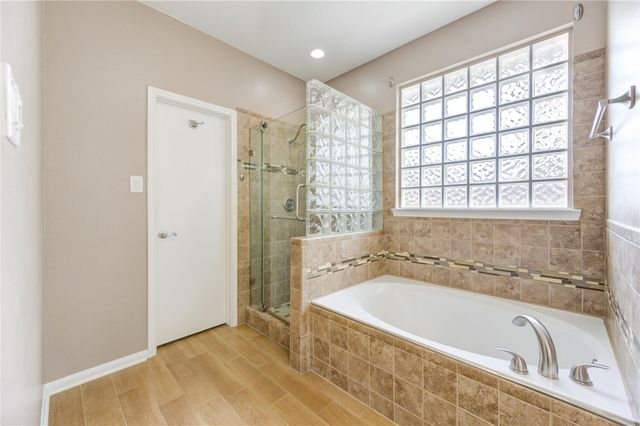 8723 Cypressbrook Drive, Houston, TX 77095