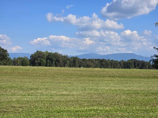 1643 Sugar Creek Road, Crandall, GA 30711