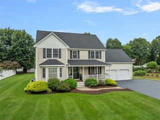 6 Hannah Drive, Cumberland, RI 02864
