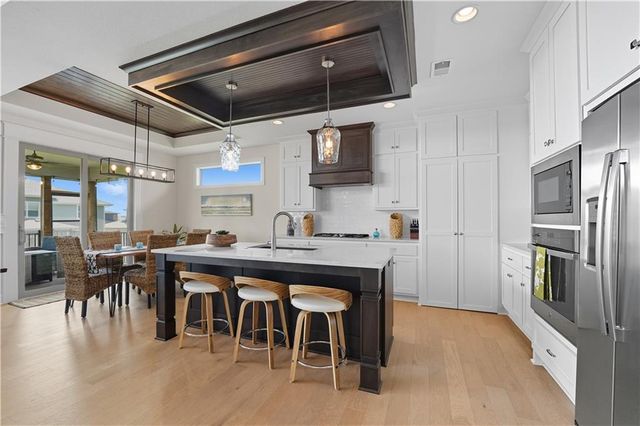 13405 W 177th Street, Overland Park, KS 66013