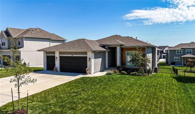 13405 W 177th Street, Overland Park, KS 66013