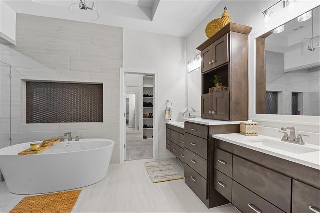 13405 W 177th Street, Overland Park, KS 66013