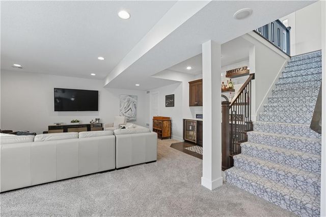 13405 W 177th Street, Overland Park, KS 66013