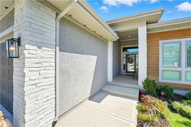 13405 W 177th Street, Overland Park, KS 66013