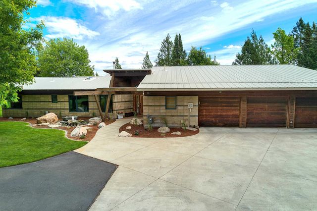 1616 E Whispering Springs Ln, Colbert, WA 99005 property photo
