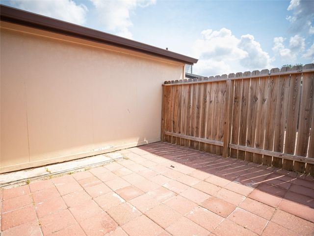 10254 Valleywood Drive, Houston, TX 77041