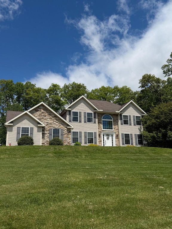 1220 OLD 522, Selinsgrove, PA 17870