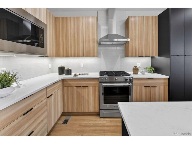 826 N Cherry St 1, Denver, CO 80220