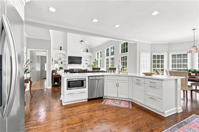 2094 Cape Liberty Drive, Suwanee, GA 30024