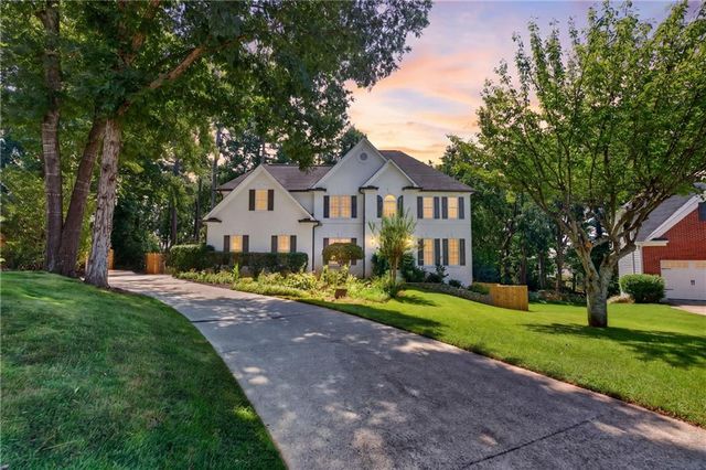 2094 Cape Liberty Drive, Suwanee, GA 30024