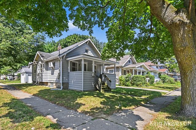 536 Shepard Street, Lansing, MI 48912