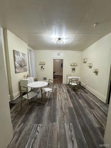 4259 W Cote Brilliante Avenue, St Louis, MO 63113
