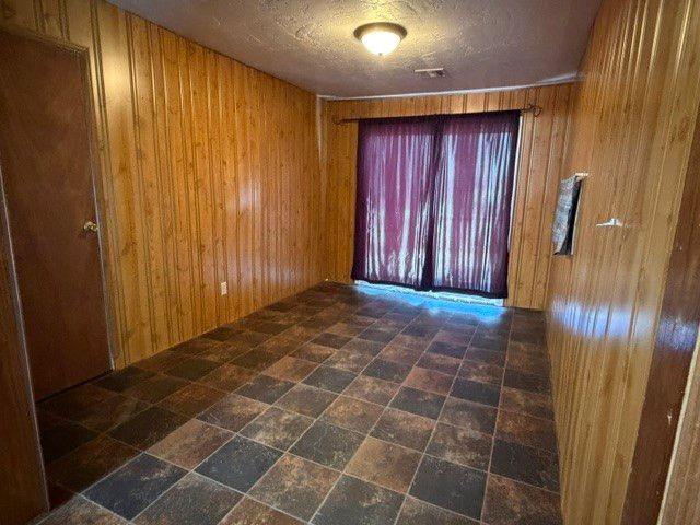5222 Cedar Drive, Colcord, OK 74338