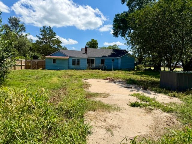 5222 Cedar Drive, Colcord, OK 74338
