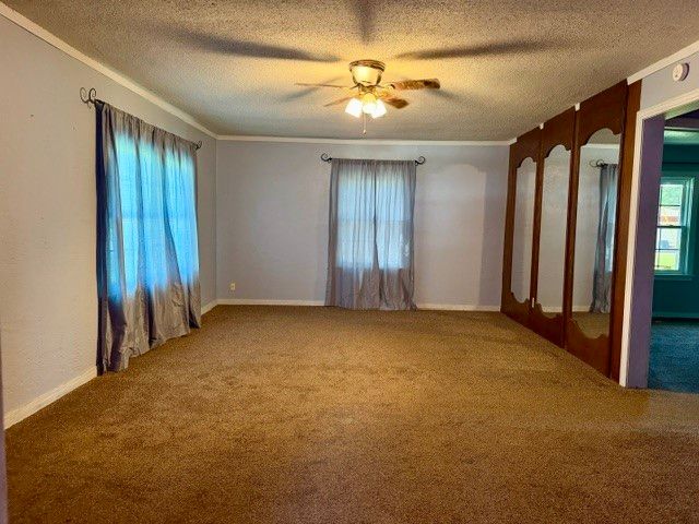 5222 Cedar Drive, Colcord, OK 74338