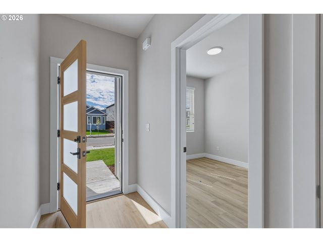 618 Se 34TH St, Battle Ground, WA 98604