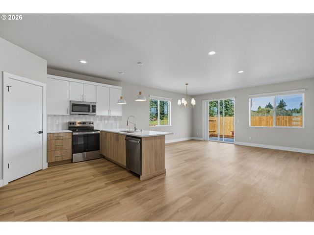 618 Se 34TH St, Battle Ground, WA 98604