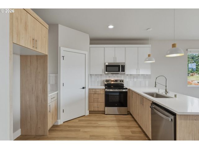 618 Se 34TH St, Battle Ground, WA 98604