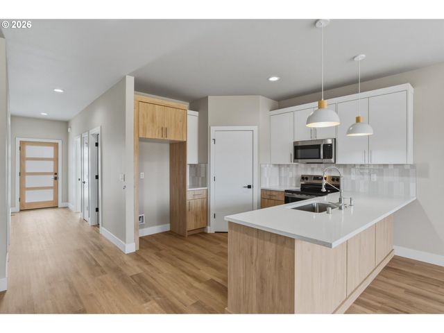 618 Se 34TH St, Battle Ground, WA 98604