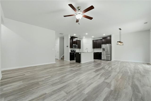 1900 Azure Grove Court, Marietta, GA 30008