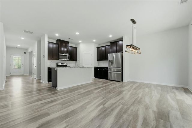 1900 Azure Grove Court, Marietta, GA 30008
