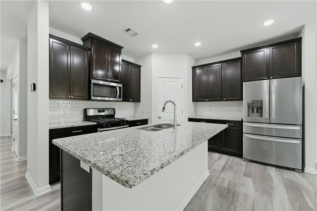1900 Azure Grove Court, Marietta, GA 30008