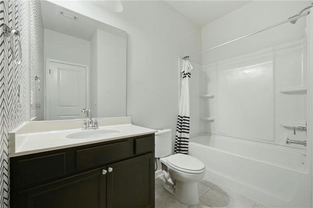 1900 Azure Grove Court, Marietta, GA 30008