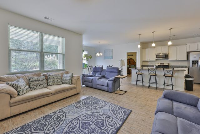 1028 Manassas Dr., Conway, SC 29526