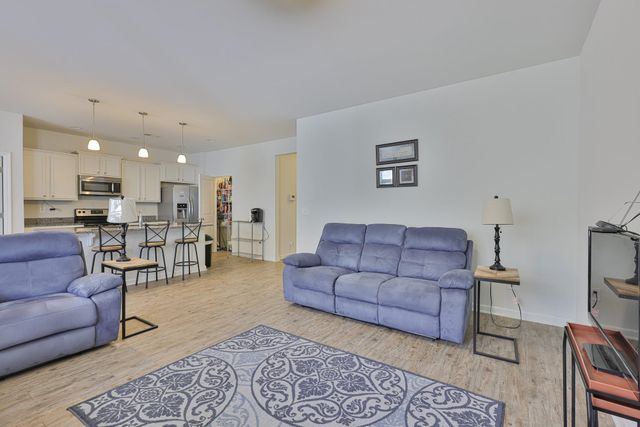 1028 Manassas Dr., Conway, SC 29526