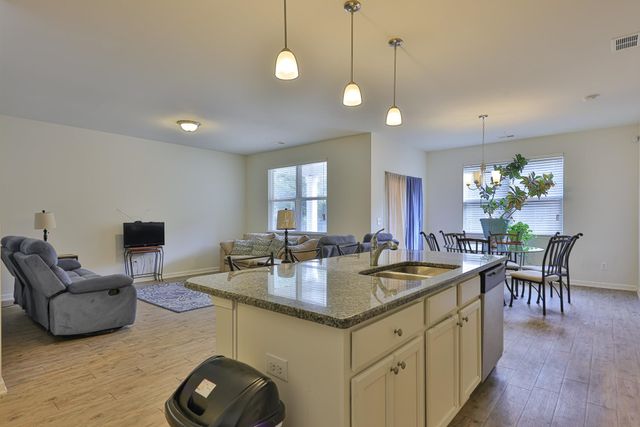 1028 Manassas Dr., Conway, SC 29526