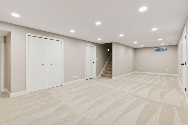 3764 Howard Avenue, White Bear Lake, MN 55110