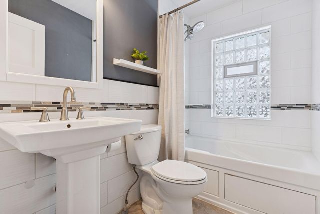 3764 Howard Avenue, White Bear Lake, MN 55110