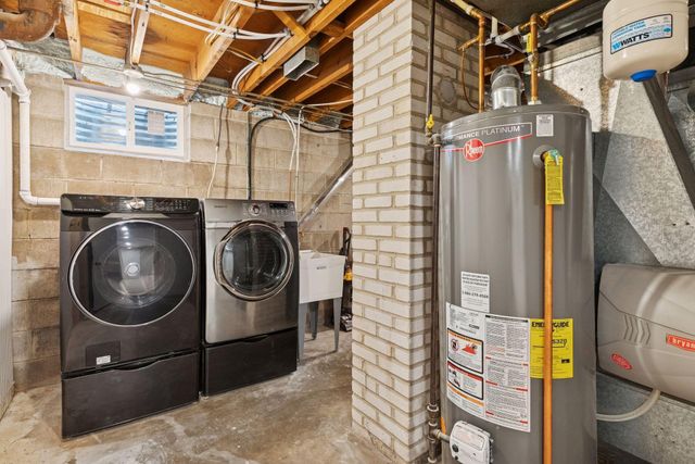 3764 Howard Avenue, White Bear Lake, MN 55110