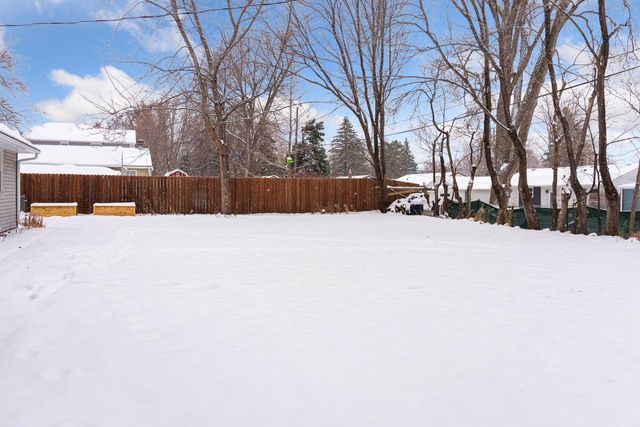 3764 Howard Avenue, White Bear Lake, MN 55110