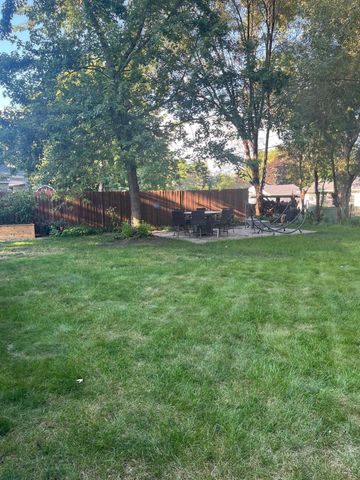 3764 Howard Avenue, White Bear Lake, MN 55110