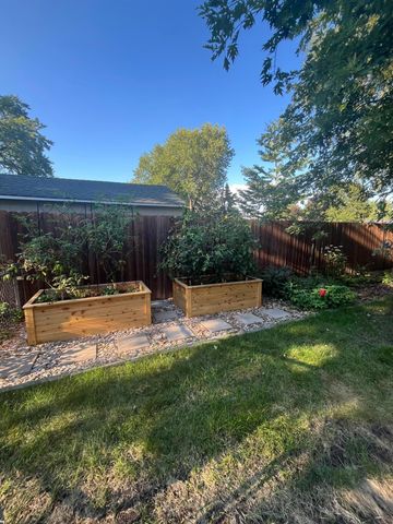 3764 Howard Avenue, White Bear Lake, MN 55110