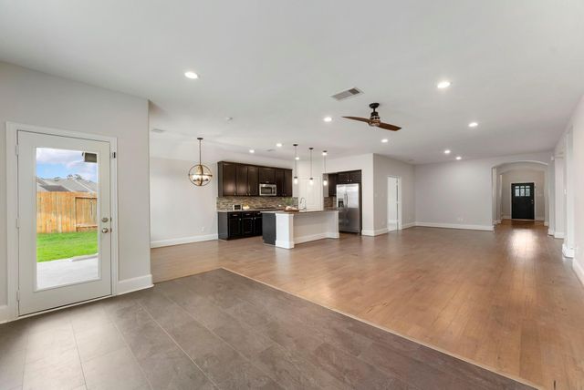 29532 Samara Drive, Spring, TX 77386