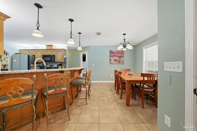 9105 Byrom Campbell Rd, Milton, FL 32571