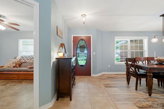 9105 Byrom Campbell Rd, Milton, FL 32571