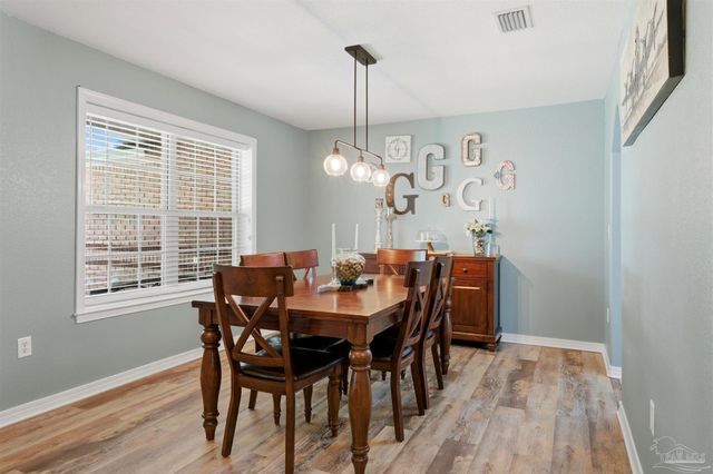 9105 Byrom Campbell Rd, Milton, FL 32571