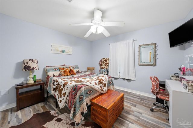 9105 Byrom Campbell Rd, Milton, FL 32571