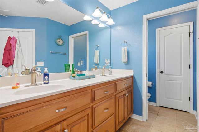 9105 Byrom Campbell Rd, Milton, FL 32571