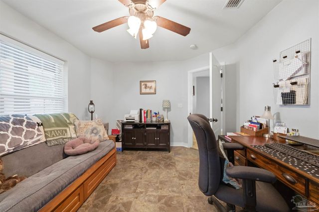 9105 Byrom Campbell Rd, Milton, FL 32571