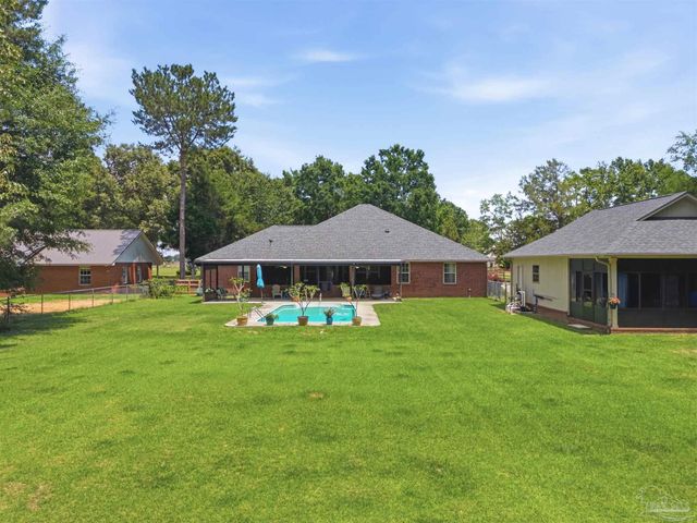 9105 Byrom Campbell Rd, Milton, FL 32571
