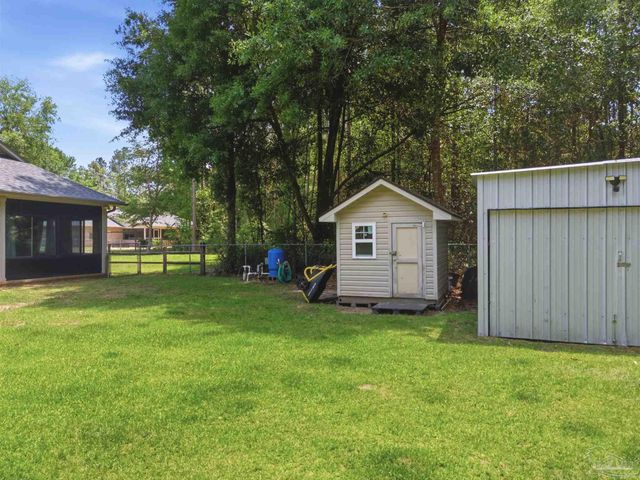 9105 Byrom Campbell Rd, Milton, FL 32571